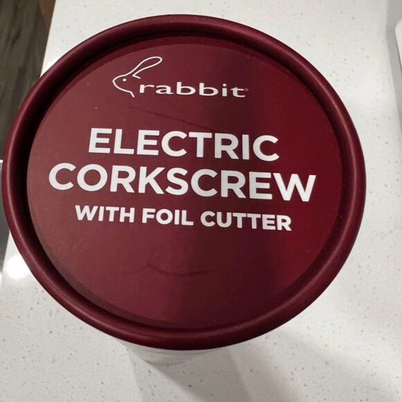 Rabbit Electric Corkscrew with Foil Cutter - Picture 3 of 5